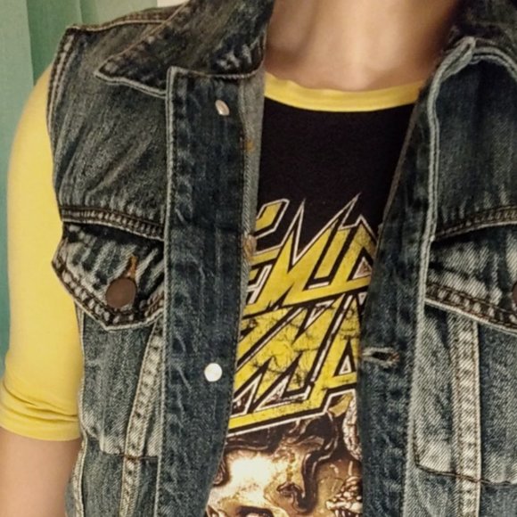 hey (: feel free to comment here if needed! - Picture 1 of 1